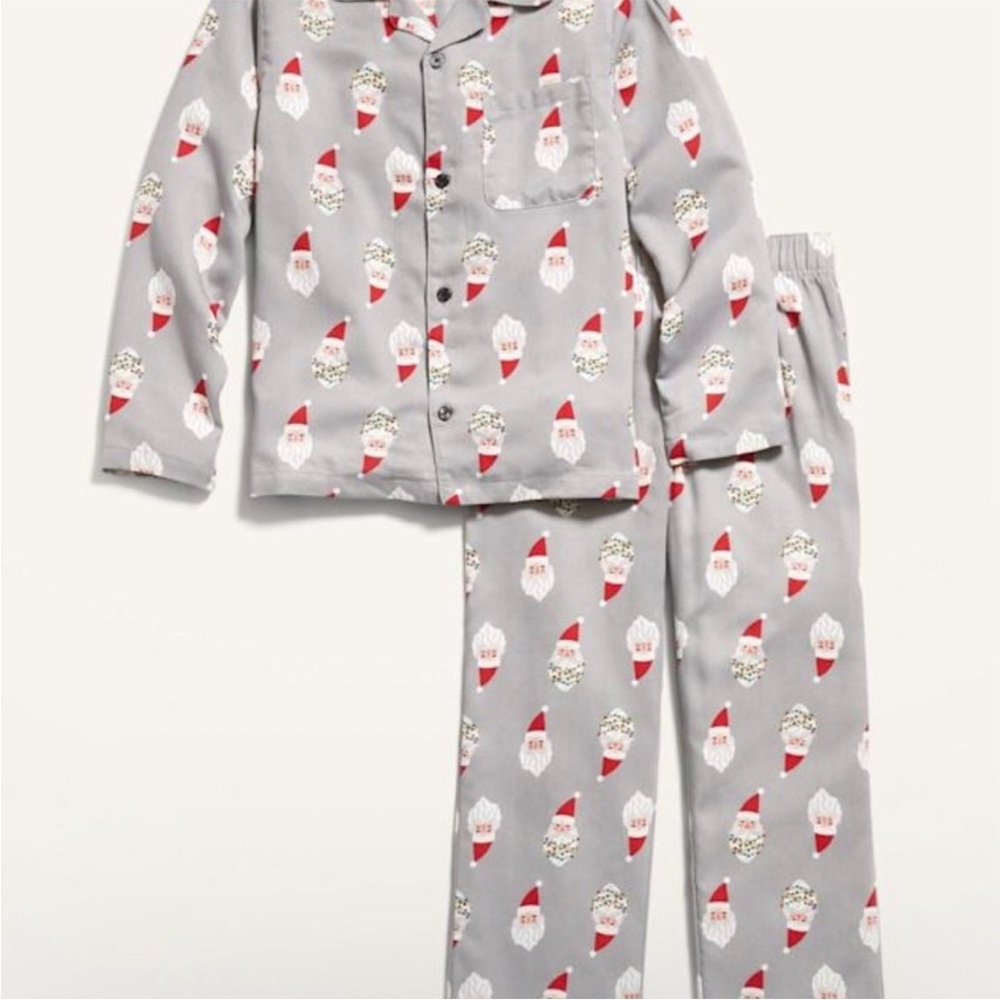 Old Navy Gray Santa Print Pajamas